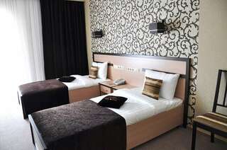 Гостиница Оазис Зип Краснодар Двухместный номер с 2 отдельными кроватями-2