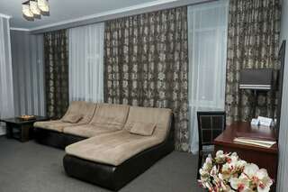 Гостиница Оазис Зип Краснодар Номер люкс-6