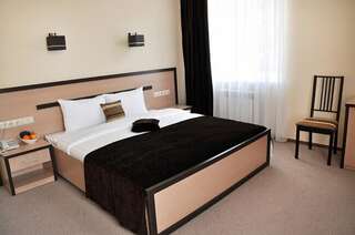 Гостиница Оазис Зип Краснодар Двухместный номер с 1 кроватью и собственной ванной комнатой-2